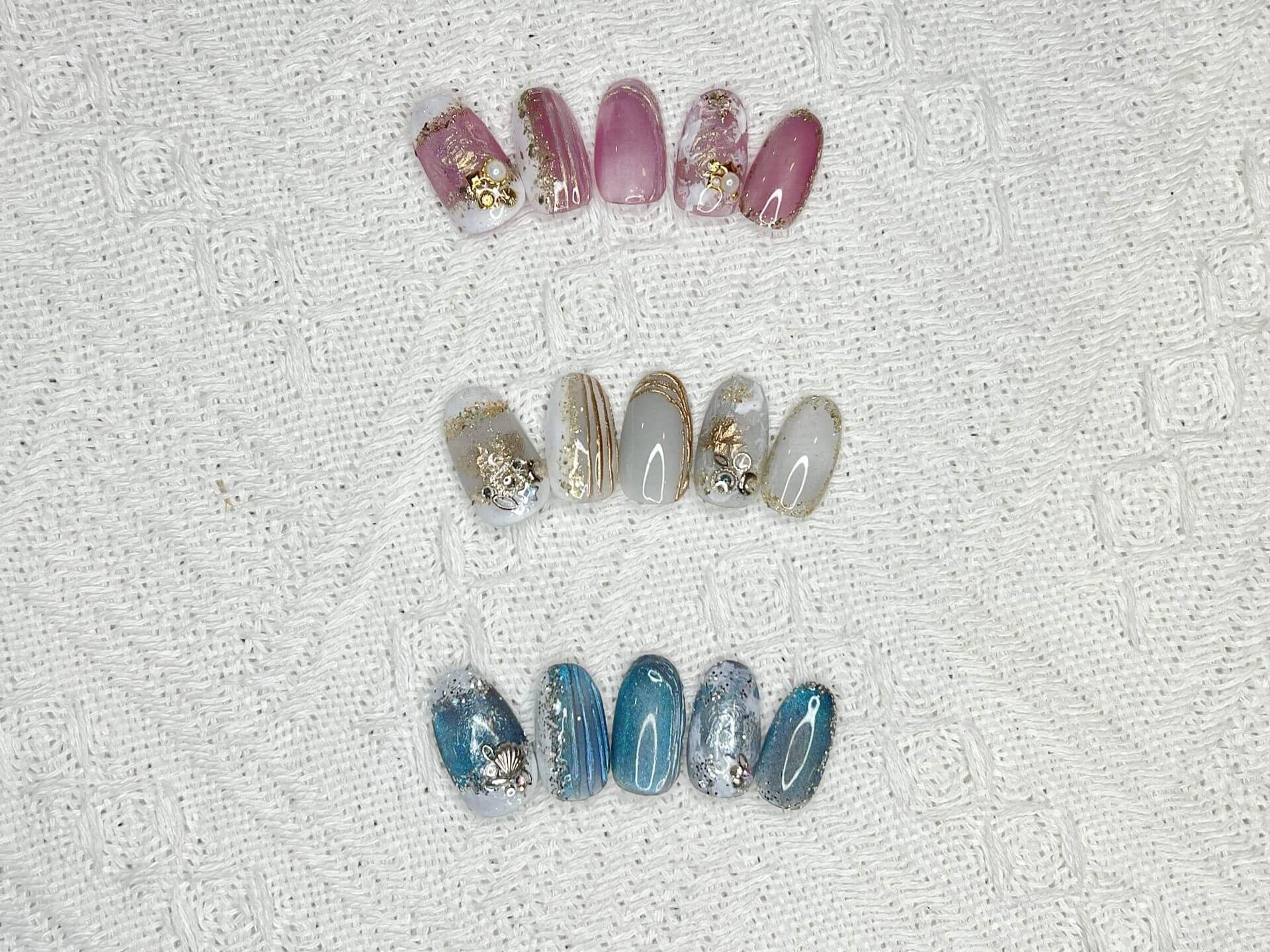 Mani B glamorous nuance nails